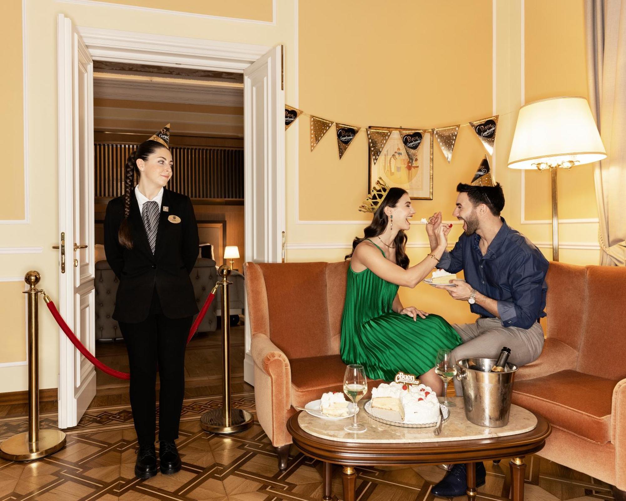 Hotel Bristol Palace Genoa Bagian luar foto